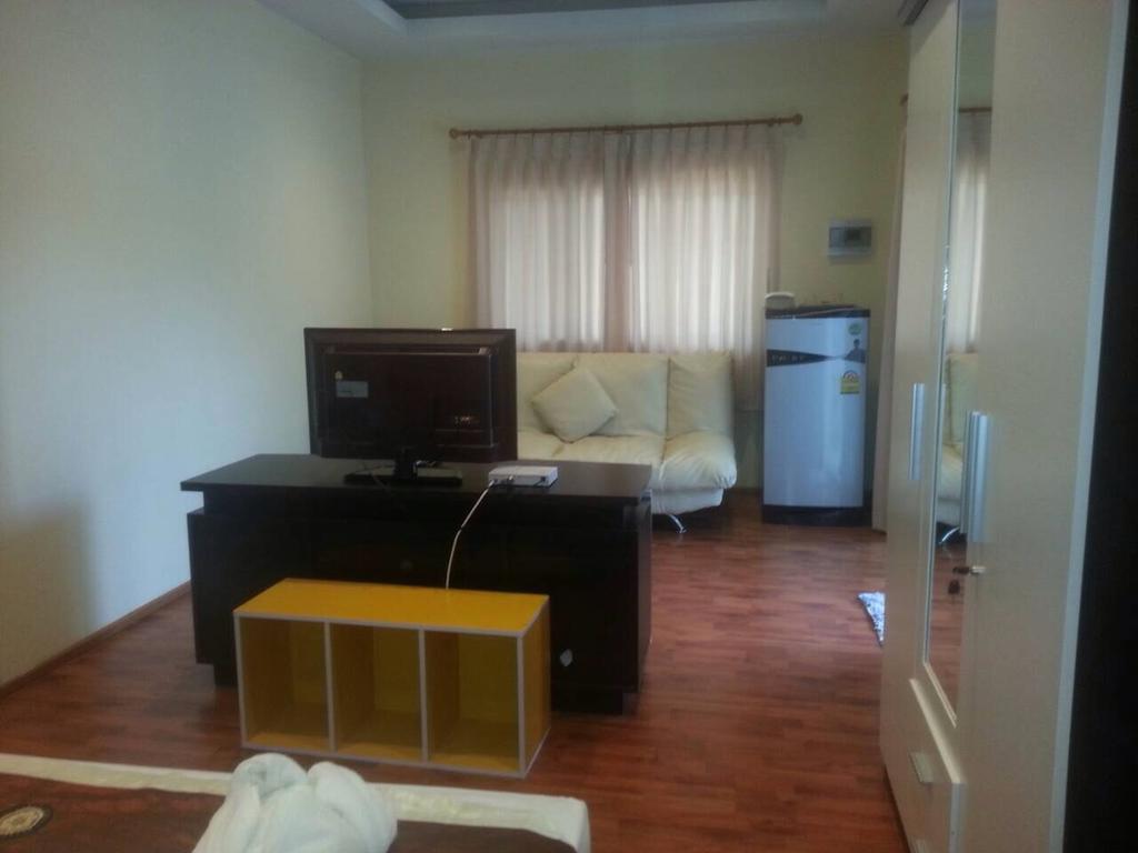 Khanom Garden Suite Habitación foto